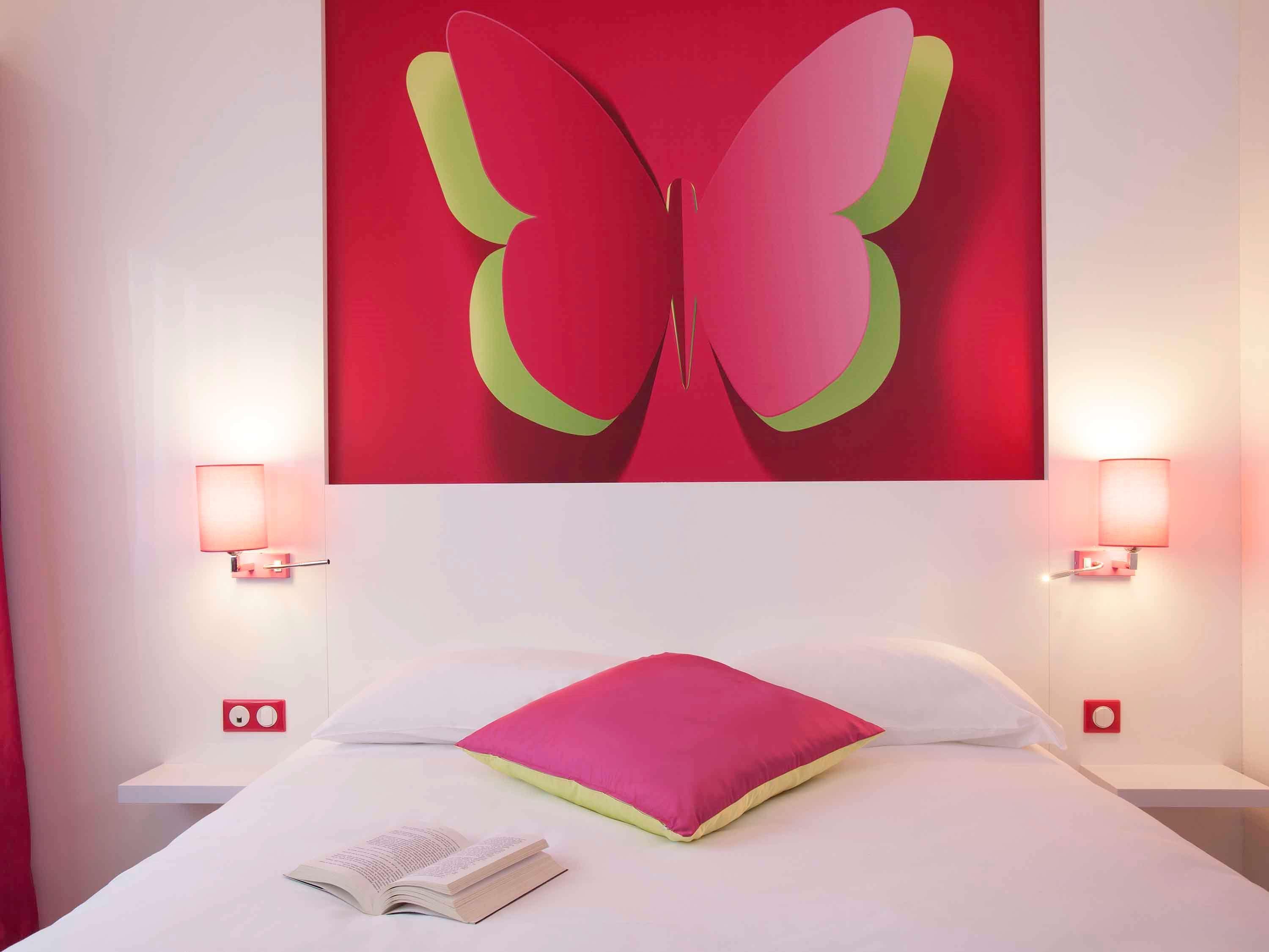 Ibis Styles Bordeaux Saint Medard Hotel Exterior photo