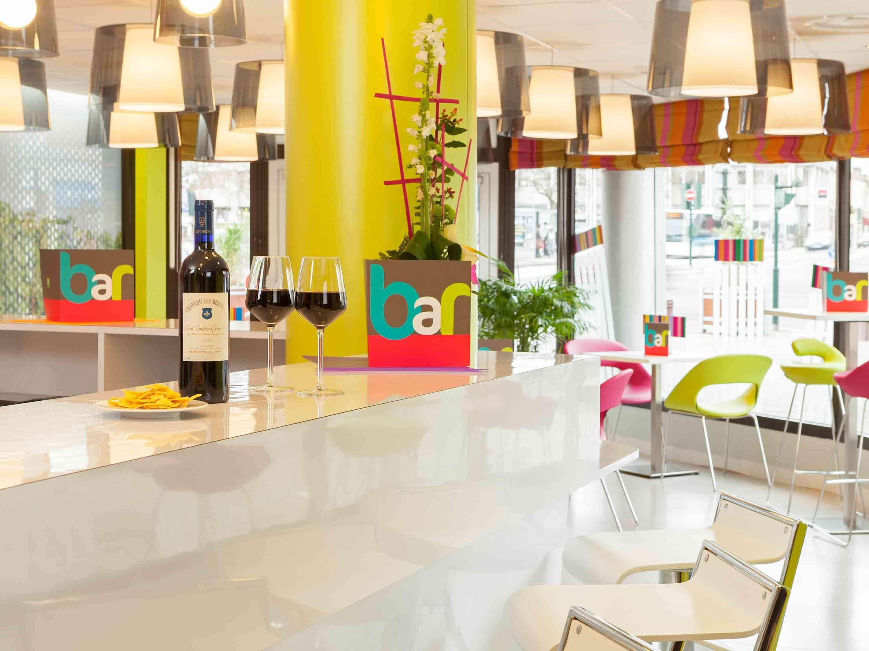 Ibis Styles Bordeaux Saint Medard Hotel Exterior photo