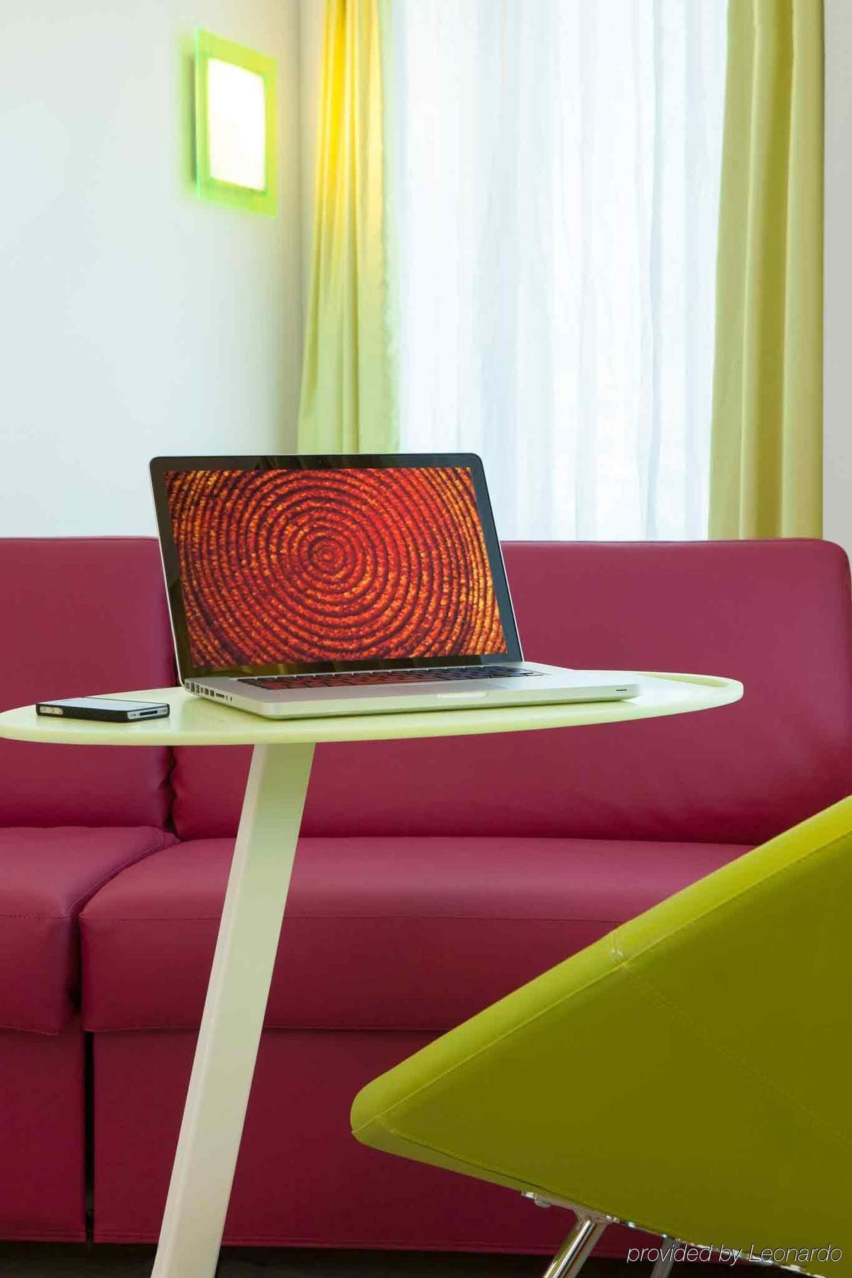 Ibis Styles Bordeaux Saint Medard Hotel Exterior photo